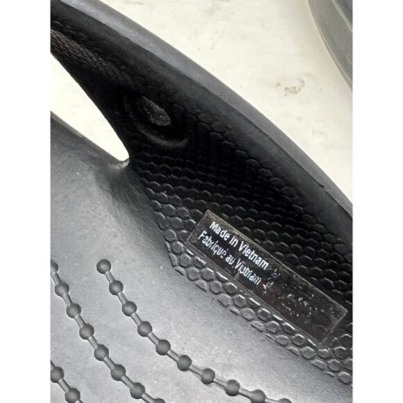 Crocs Sandals/Flip Flops Gray Men's Size 11 - Picture 3 of 5